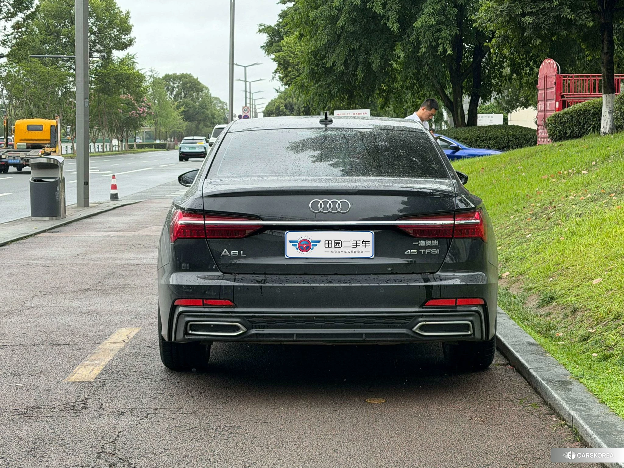 Audi A6L id 4510322 из Китая 11