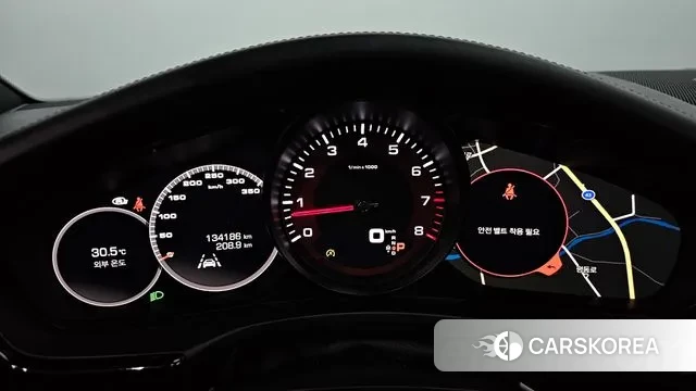 Porsche Panamera (971) id 3014083 из Кореи 18