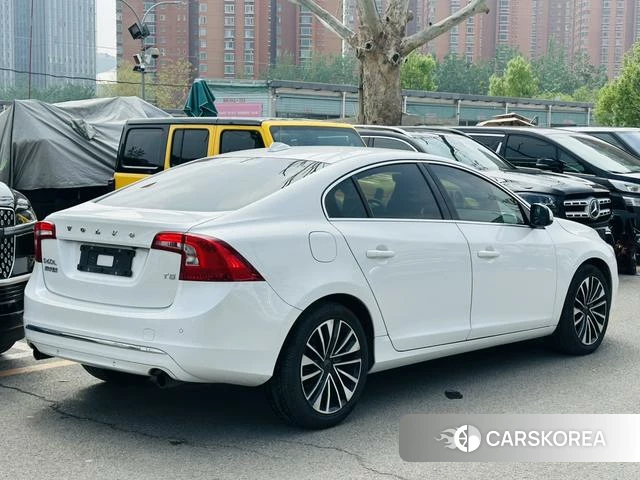 Volvo S60 id 4207340 из Китая 19