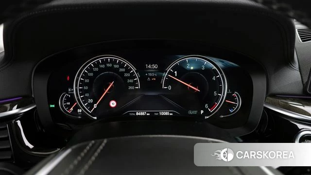 BMW 5 Series (G30) id 3853605 из Кореи 18