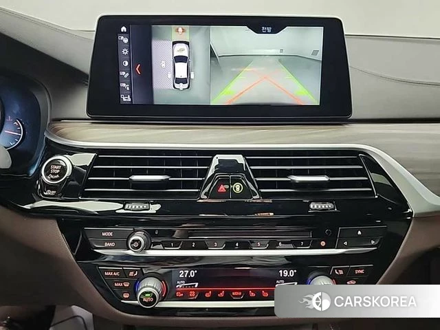 BMW 5 Series (G30) id 3845975 из Кореи 18