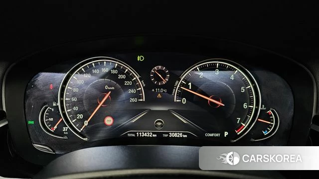 BMW 5 Series (G30) id 3808212 из Кореи 18