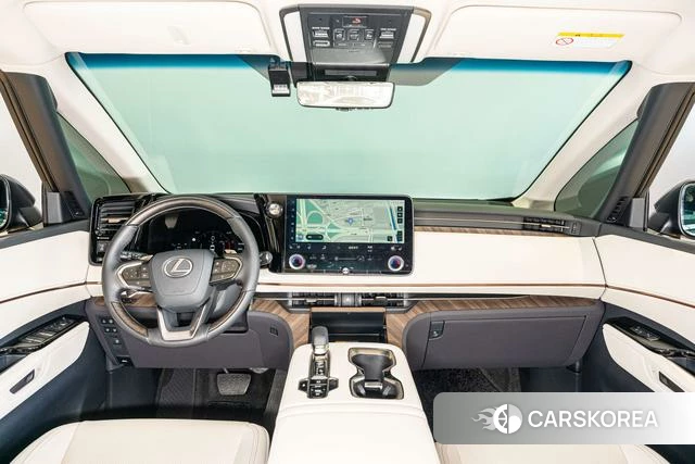 Lexus LM id 4272979 из Китая 14