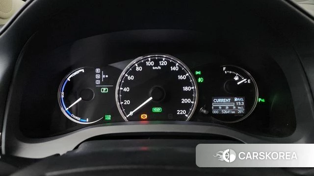 Lexus CT200h id 4615559 из Кореи 32