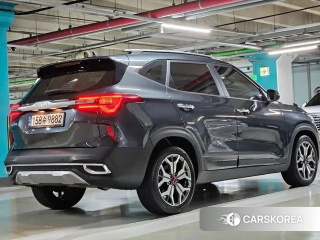 Kia Seltos id 3083551 из Кореи 18