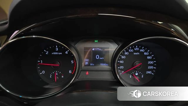 Kia The New Carnival id 4587007 из Кореи 29