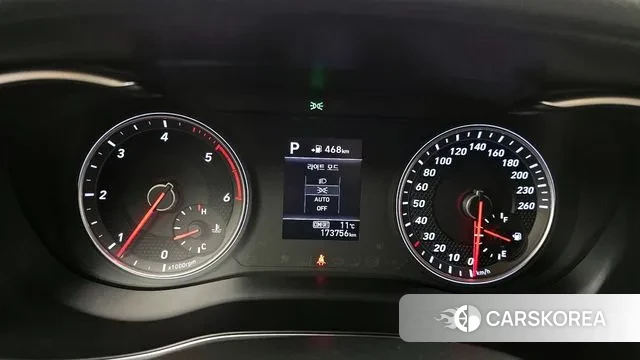 Genesis G70 id 3761387 из Кореи 18