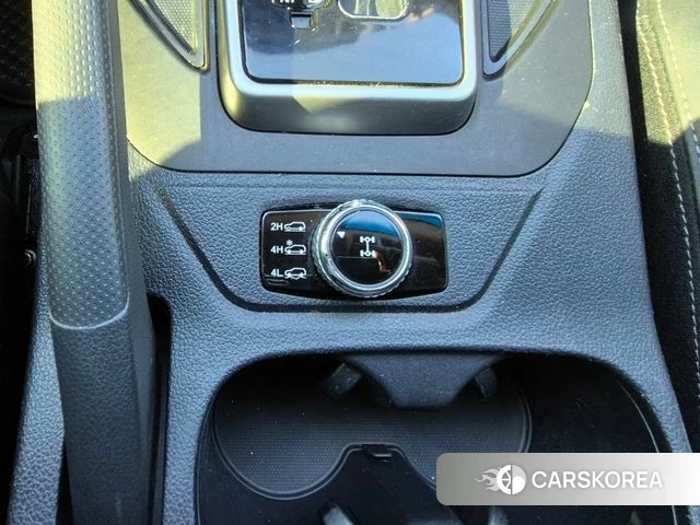 Ssangyong Rexton Sports id 3873795 из Кореи 16