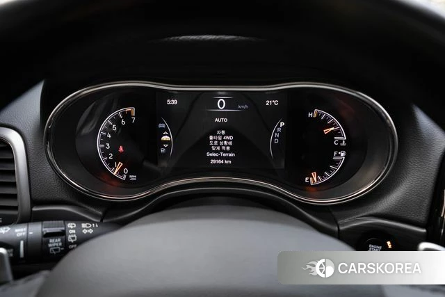 Jeep Grand Cherokee id 3936275 из Кореи 18