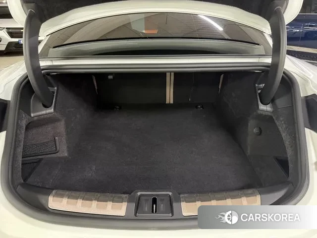 Porsche Taycan id 3519345 из Кореи 18