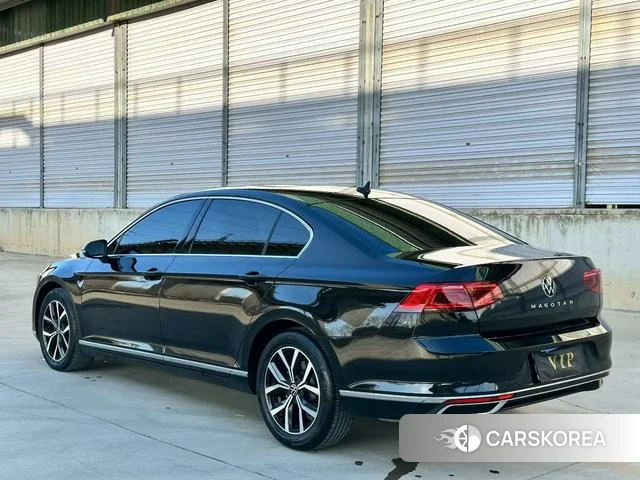 Volkswagen Magotan id 3968634 из Китая 8