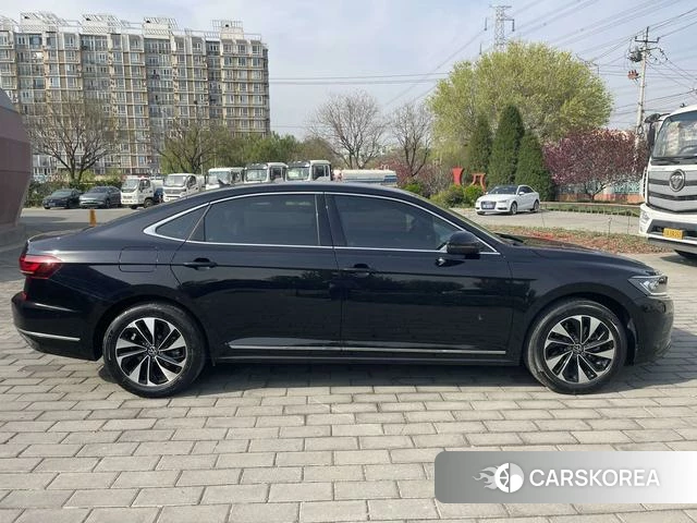 Volkswagen Passat id 4259797 из Китая 26