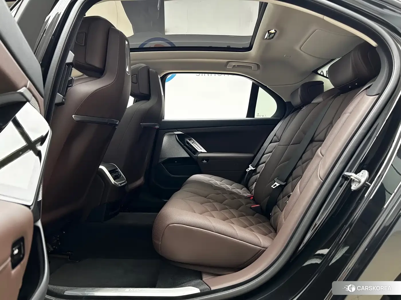 BMW 7 series id 4600596 из Китая 26