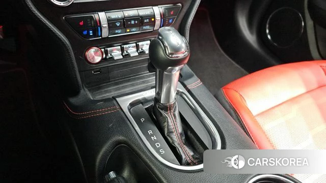 Ford Mustang id 3936583 из Кореи 18