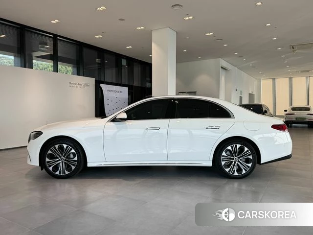 Mercedes-Benz E-Class W214 id 4739115 из Кореи 18