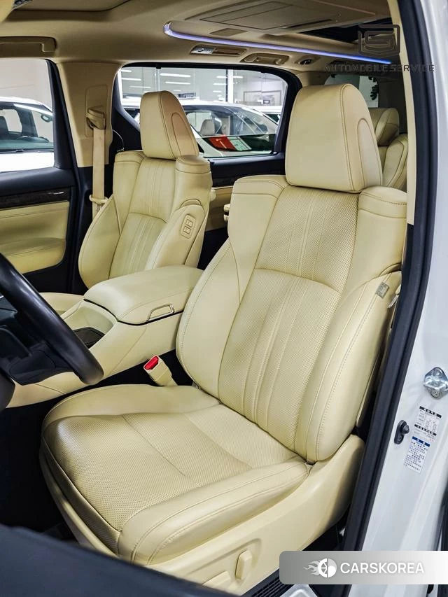 Toyota Elfa id 4276650 из Китая 8