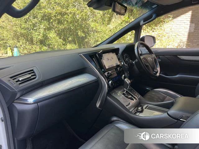 Toyota Elfa id 4239682 из Китая 24