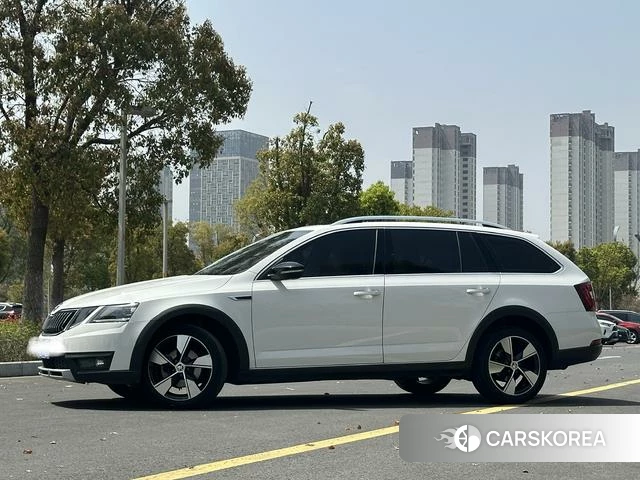 Skoda Octavia id 4242173 из Китая 13