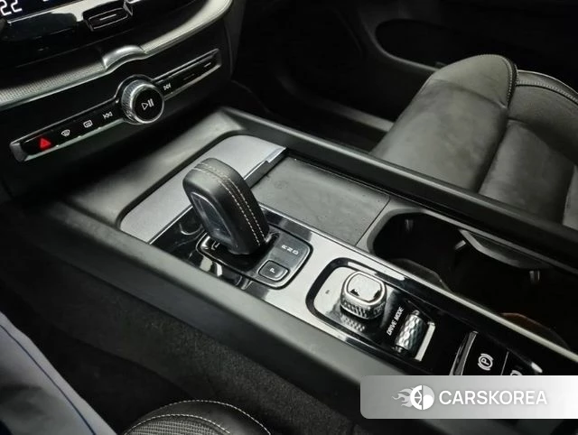 Volvo XC60 second Generation id 3856516 из Кореи 18