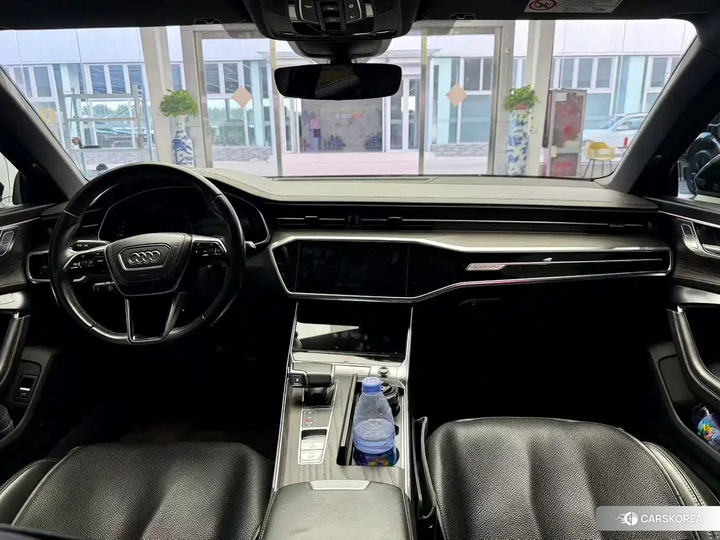 Audi A6L id 4622446 из Китая 8