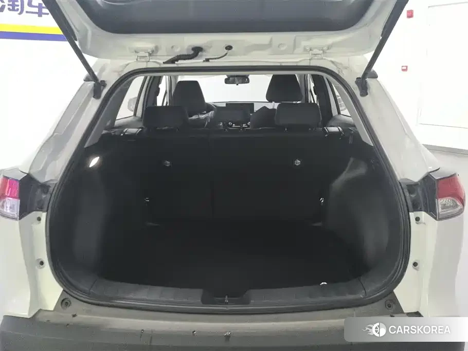 Toyota Corolla id 4681160 из Китая 14