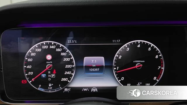 Mercedes-Benz E-Class W213 id 4568185 из Кореи 18