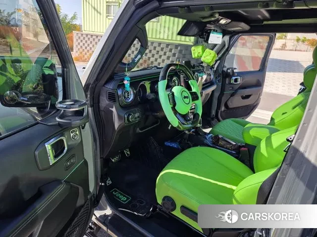 Jeep Wrangler (JL) id 3425868 из Кореи 18