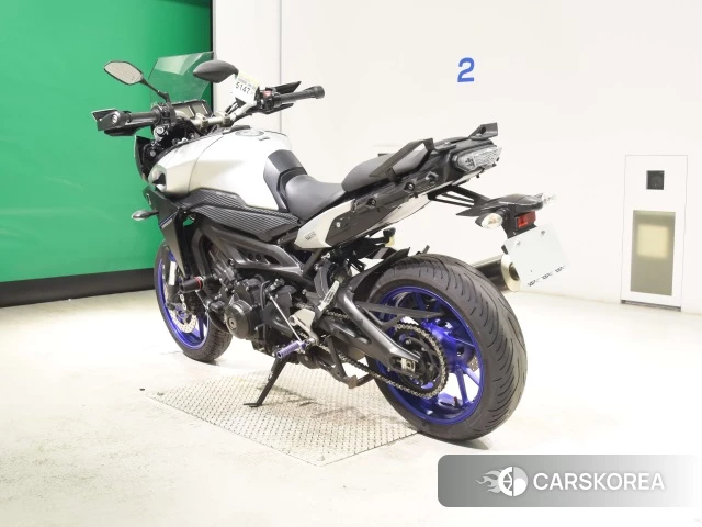 Yamaha MT-09 id 4392877 из Японии 8