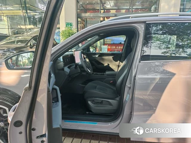Volkswagen Tiguan L id 4264181 из Китая 9