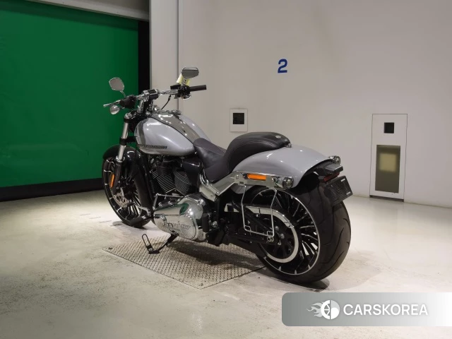 Harley-Davidson Softail Breakout FXBR 1920 id 4319966 из Японии 8