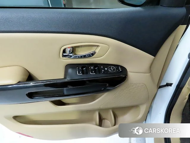 Kia The New Carnival id 4605200 из Кореи 18