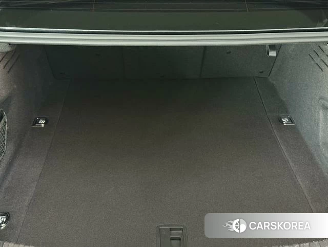 Audi A6L id 4263308 из Китая 12