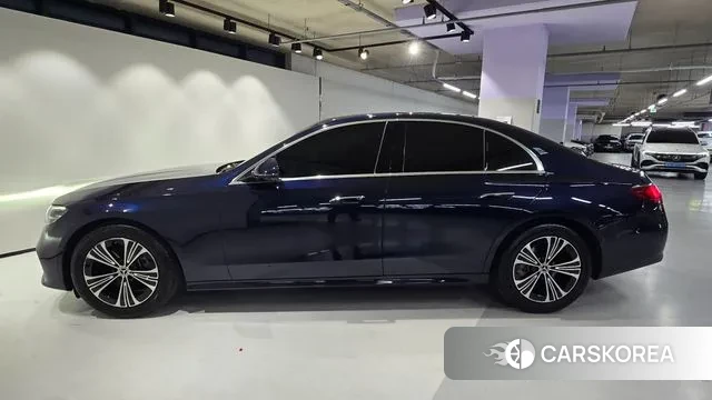 Mercedes-Benz E-Class W214 id 3696150 из Кореи 18