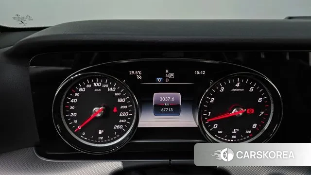 Mercedes-Benz E-Class W213 id 2966401 из Кореи 18