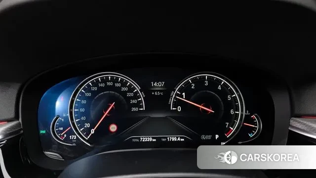 BMW 5 Series (G30) id 3485047 из Кореи 18