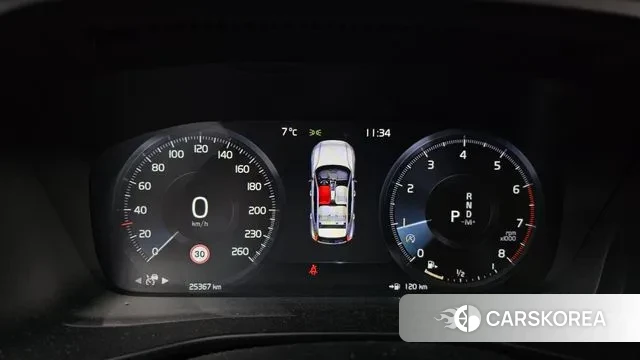 Volvo XC40 id 3588170 из Кореи 18