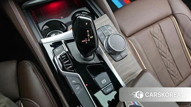 BMW 5 Series (G30) id 4604687 из Кореи 32