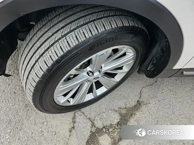 Ford Explorer id 3682412 из Кореи 18