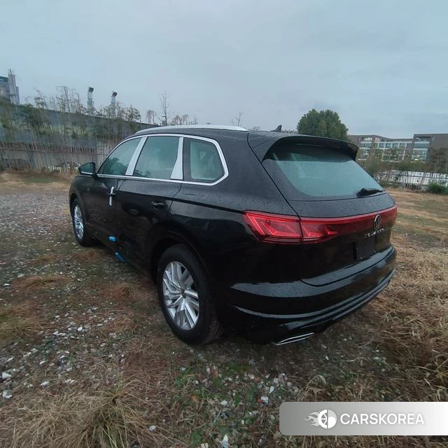 Volkswagen Touareg id 4359115 из Китая 13