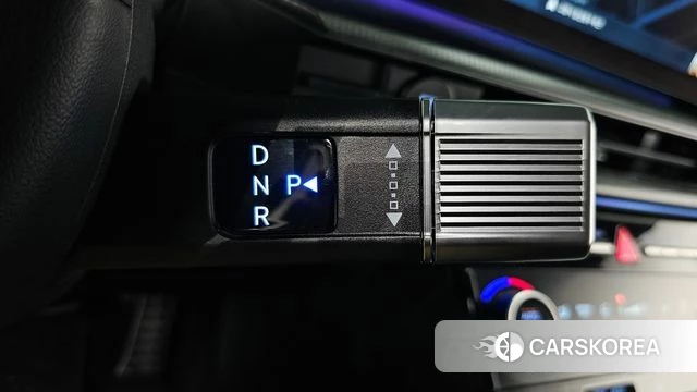 Hyundai Santa Fe (MX5) id 4635241 из Кореи 33