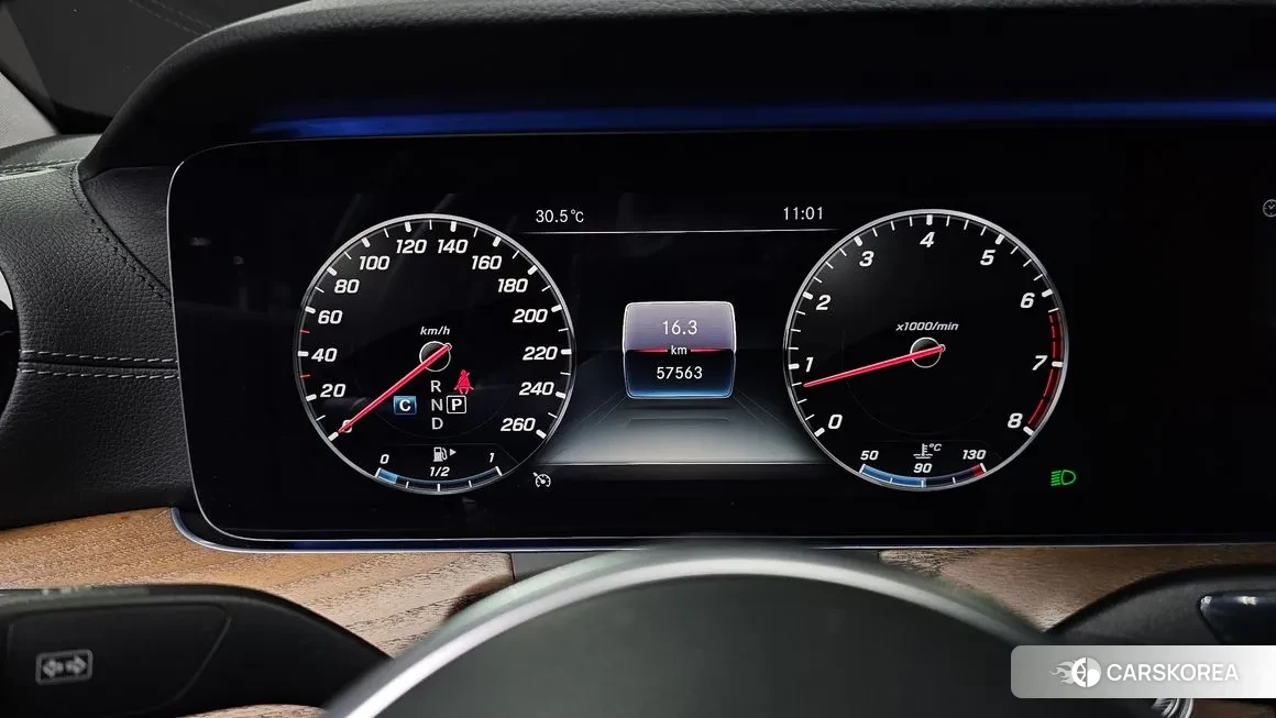 Mercedes-Benz E-Class W213 id 1794343 из Кореи 18