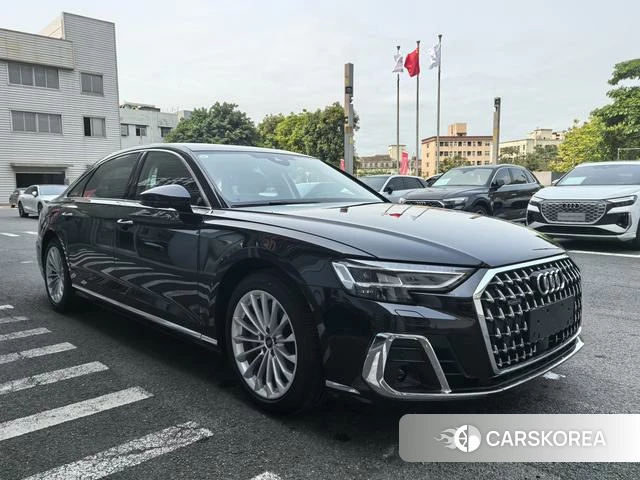 Audi A8 id 4274319 из Китая 11