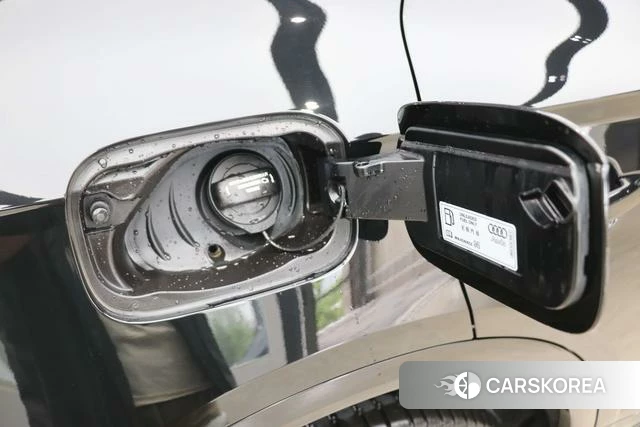 Audi Q5L id 4210454 из Китая 30