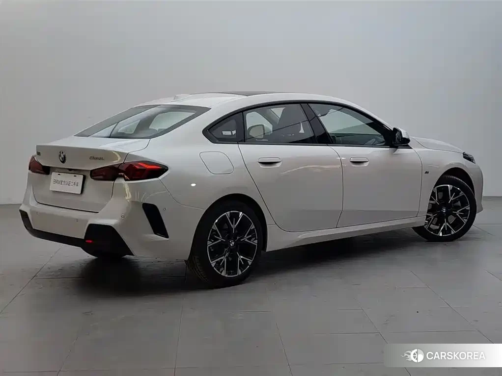 BMW 2 series id 4634792 из Китая 16