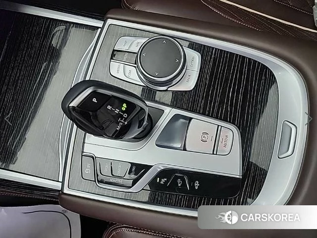 BMW 7 Series (G11) id 3843492 из Кореи 18