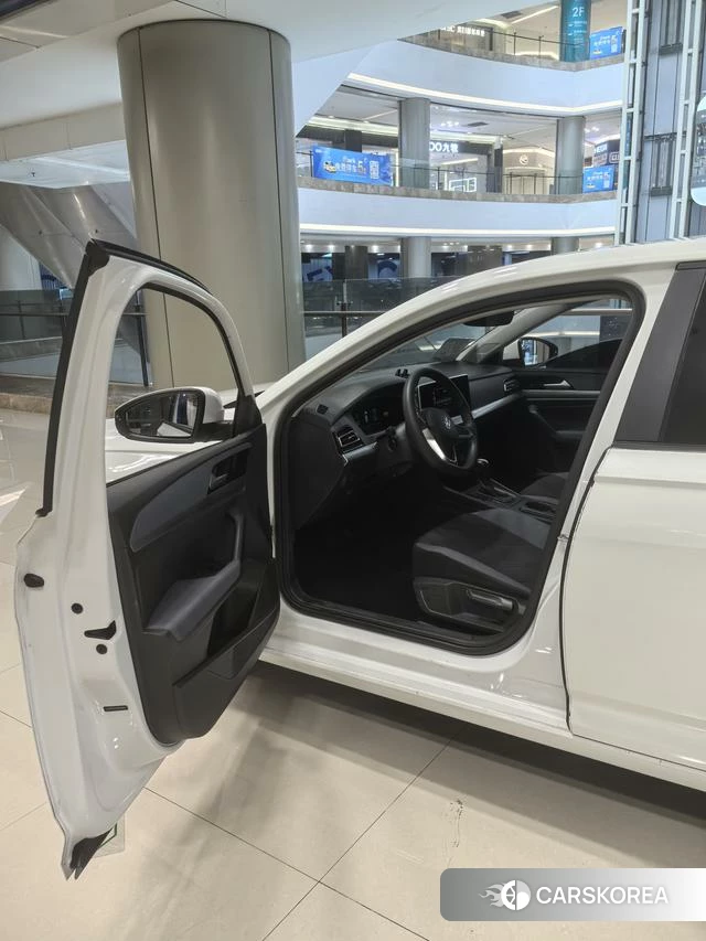 Volkswagen Lavida id 4258963 из Китая 8