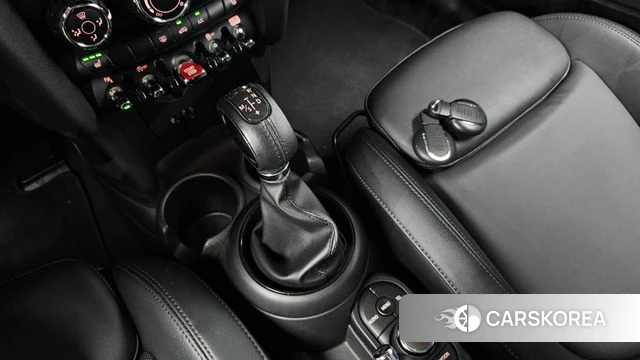 Mini Cooper id 4728235 из Кореи 29