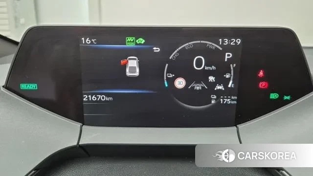 Toyota Prius 5th Generation id 3262437 из Кореи 17