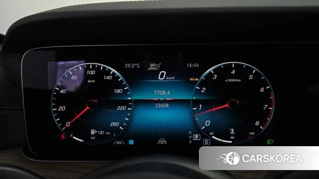 Mercedes-Benz E-Class W213 id 4762815 из Кореи 18