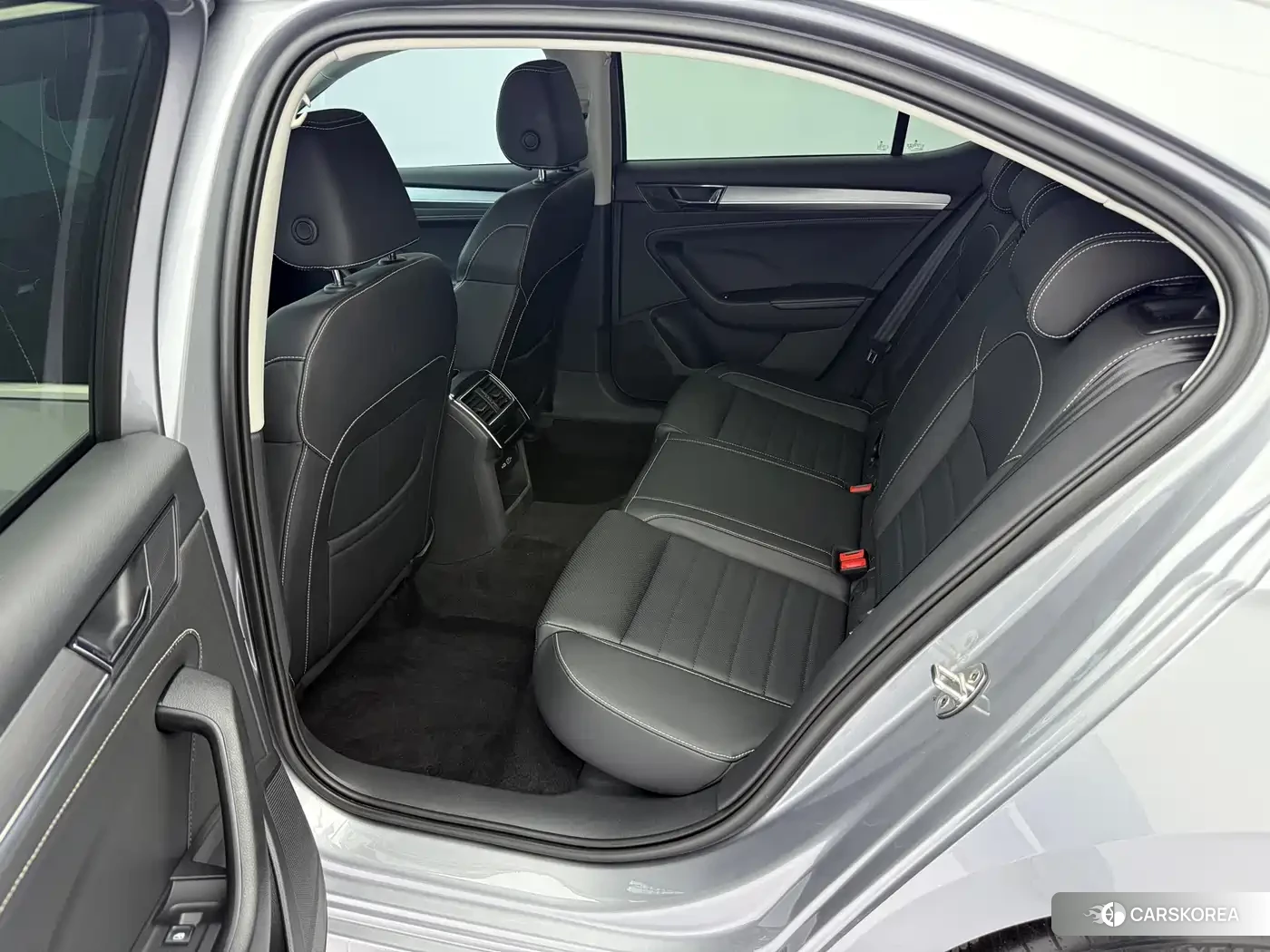 Skoda Superb id 4599499 из Китая 20